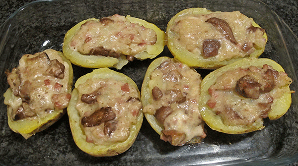 Ricette: patati chini chi bavusi (<em>Suillus luteus</em>)